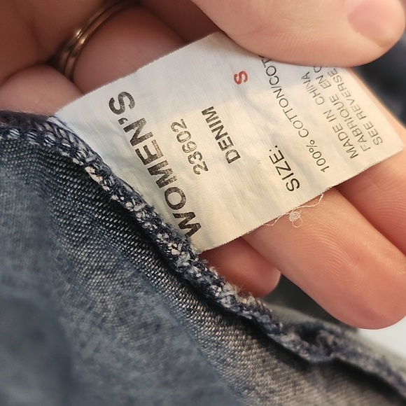 Vintage Woolrich Denim Shirt, Small - Picture 8 of 8